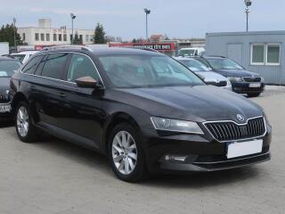 �koda Superb 2.0 TDI, Automat, Navi