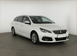 Peugeot 308 Allure Pack 1.5 BlueHDi, R