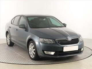 �koda Octavia Ambition 1.8 TSI, Tempomat
