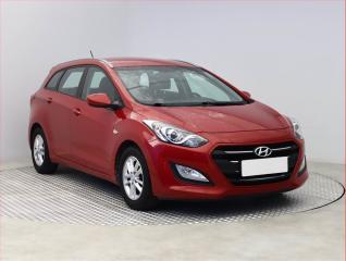 Hyundai i30 Trikolor 1.6 GDI, Serv.kniha