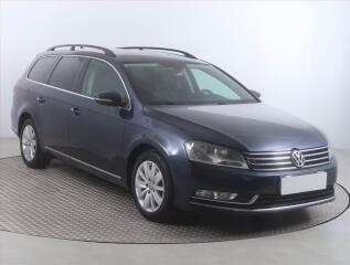 Volkswagen Passat Comfortline 1.6 TDI, Navi