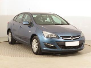 Opel Astra 1.6 CDTI, Serv.kniha, Tempomat