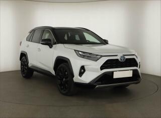 Toyota RAV4 2.5 Hybrid, NOV� V �R,1.MAJ.
