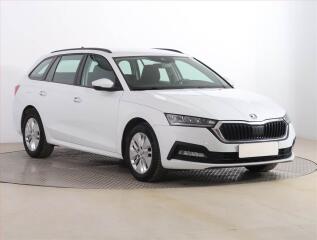 �koda Octavia Ambition 1.0 TSI, Navi
