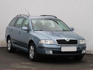 koda Octavia Ambiente 1.6, Serv.kniha