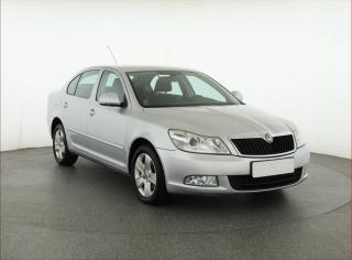 koda Octavia Elegance 1.6 TDI, Automat
