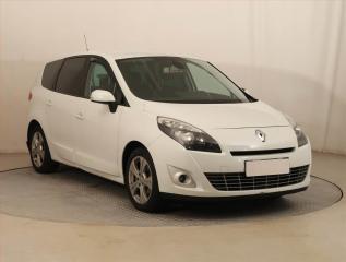 Peugeot 5008 Allure 1.5 BlueHDi