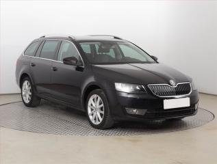 koda Octavia Elegance 1.4 TSI, Serv.kniha