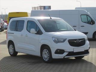 Opel Combo Elegance 1.2 Turbo, 7M�st