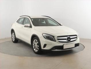 Mercedes-Benz GLA 220 CDI 4MATIC, 4X4