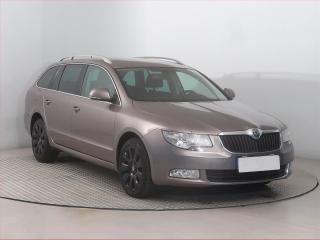 koda Superb 2.0 TDI, Serv.kniha, Bi-Xenony