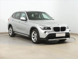 BMW X1 sDrive20d, Xenony