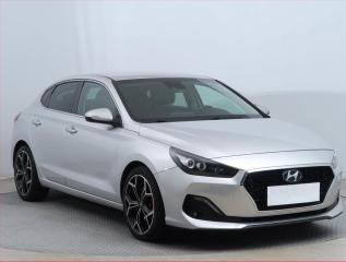 Hyundai i30 Style 1.4 T-GDI, Serv.kniha