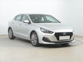 Hyundai i30 1.4 T-GDI, Automat, Navi