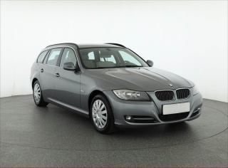 BMW 318 d, Park.senzory