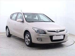 Hyundai i30 Comfort 1.4 CVVT, Serv.kniha