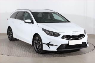 Kia Ceed 1.5 T-GDI, Serv.kniha, Navi