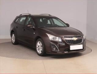 Chevrolet Cruze 1.7 VCDi, Serv.kniha, po STK