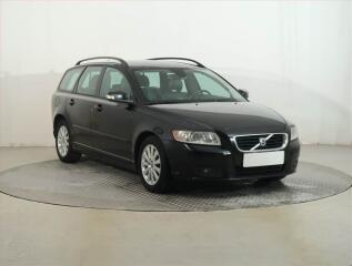 Volvo V50 2.0 D, nov� STK, dobr� stav