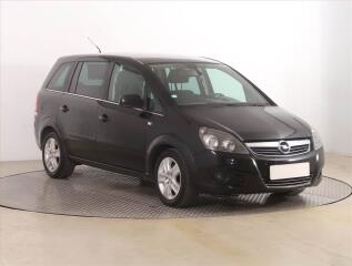 Opel Zafira 1.7 CDTI, 7�m�st, Serv.kniha