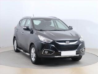Hyundai ix35 1.6 GDI, Serv.kniha, K��e