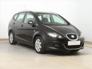 Seat Altea 1.6, nov� STK, jezd� v�born�