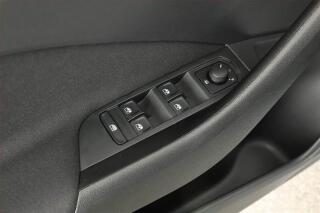 Škoda Superb (2017) Sportline 2.0 TDI, Automat - náhled 13