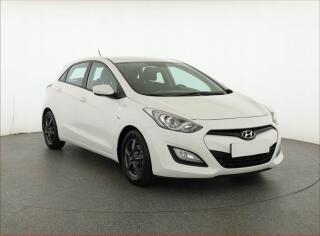 Hyundai i30 Trikolor 1.4 CVVT, Serv.kniha