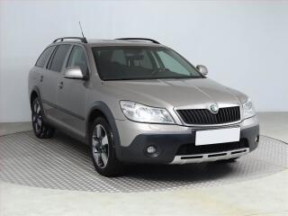 �koda Octavia Scout 2.0 TDI, 4X4, Xenony