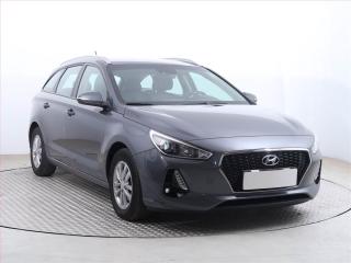 Hyundai i30 Trikolor 1.6 CRDi, Serv.kniha