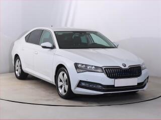 �koda Superb Business Plus iV 1.4 TSI PHEV