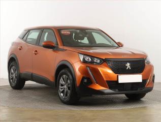 Peugeot 2008 1.2 PureTech, Automat, Navi