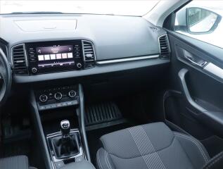 Škoda Superb (2008) Elegance 2.0 TDI, Xenony - náhled 8