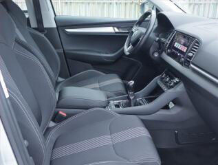 Škoda Superb (2008) Elegance 2.0 TDI, Xenony - náhled 9