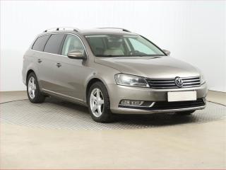 Volkswagen Passat 2.0 TDI, Automat, Navi