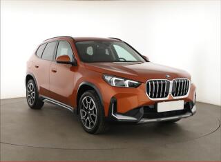 BMW X1 sDrive18i, Full LED, Navigace