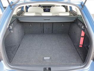 Škoda Octavia (2018) Style 1.8 TSI, Automat - náhled 14