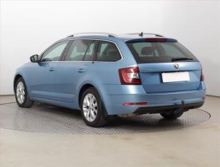 Škoda Octavia (2018) Style 1.8 TSI, Automat - náhled 4