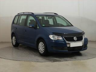Volkswagen Touran 1.9 TDI, Ta�n�, zamluveno