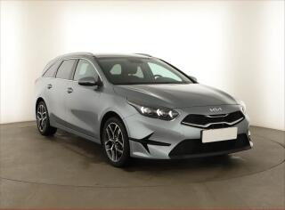 Kia Ceed Top 1.5 T-GDI, �R,1.maj