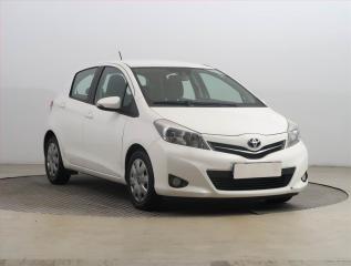 Toyota Yaris 1.0 VVT-i, R,1.maj