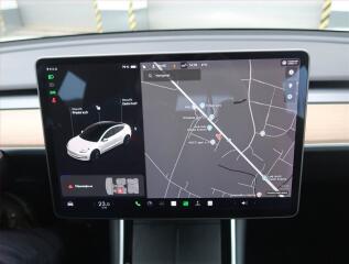 Tesla Model 3 (2020) Std Range Plus 52kWh, SoH 84% - náhled 16