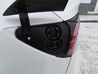 Tesla Model 3 (2020) Std Range Plus 52kWh, SoH 84% - náhled 21