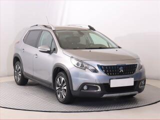 Peugeot 2008 1.2 PureTech, Automat, Navi