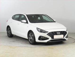 Hyundai i30 Komfort 1.6 CRDi, Serv.kniha