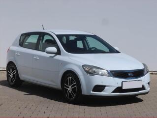 Kia Ceed 1.4 CVVT, Serv.kniha