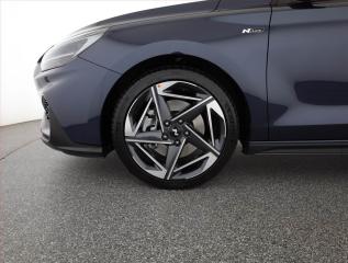 Hyundai i30 (2025) 1.5 T-GDI MHEV 48V, N-Line - náhled 19