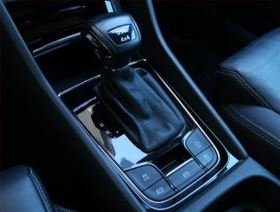 Škoda Karoq (2019) Style 2.0 TDI, 4x4, Style - náhled 13