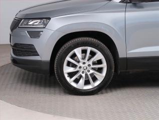Škoda Karoq (2019) Style 2.0 TDI, 4x4, Style - náhled 15