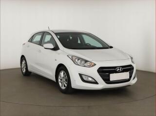 Hyundai i30 1.6 MPI, Serv.kniha, Tempomat